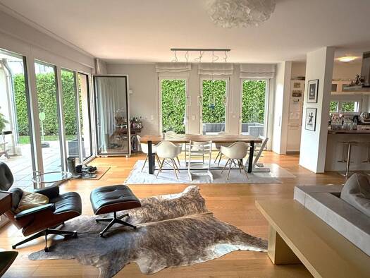 Wohnung zum Kauf provisionsfrei 1.300.000 € 5 Zimmer 210 m² Geschoss EG/3 Oberursel 61440