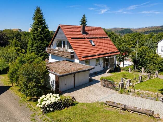 Mehrfamilienhaus zum Kauf 195.000 € 7 Zimmer 160 m² 974 m² Grundstück Hohegeiß Braunlage 38700