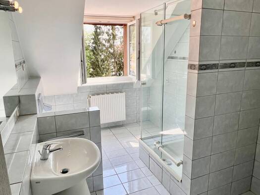 Wohnung zur Miete 780 € 2,5 Zimmer 70 m² Geschoss 4/5 frei ab sofort Theodor-Wagner-Straße 8 Waldshut Waldshut-Tiengen 79761