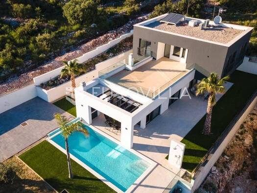 Haus zum Kauf 1.400.000 € 4 Zimmer 173 m² Vinisce Marina