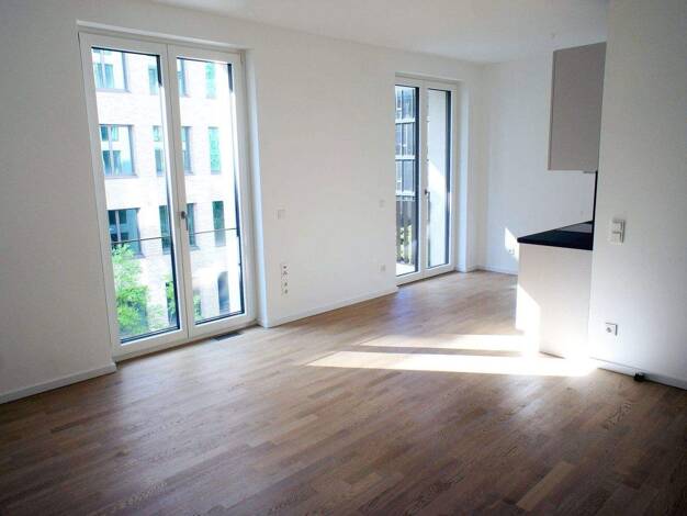 Wohnung zur Miete 1.590 € 2 Zimmer 55,4 m² 3. Geschoss frei ab 01.02.2026 Mühlenstraße 20 Friedrichshain Berlin 10243