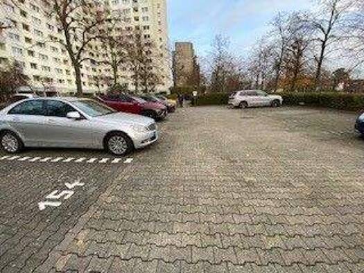 Außenstellplatz zur Miete provisionsfrei 76,02 € Buckow Berlin 12353