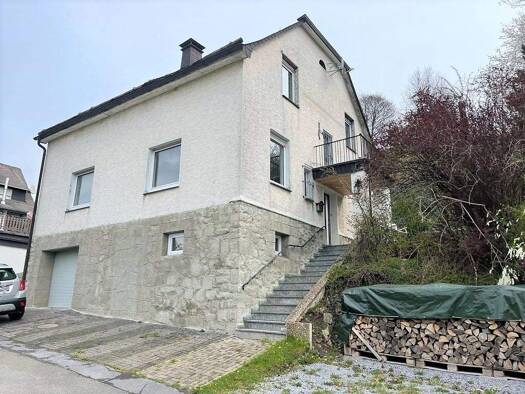Einfamilienhaus zum Kauf 166.000 € 6 Zimmer 125 m² 888 m² Grundstück Nuttlar Bestwig 59909