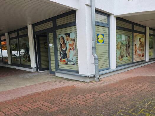 Verkaufsfläche zur Miete provisionsfrei 60 m² Verkaufsfläche Rosa-Luxemburg-Platz 1 Hennigsdorf 16761