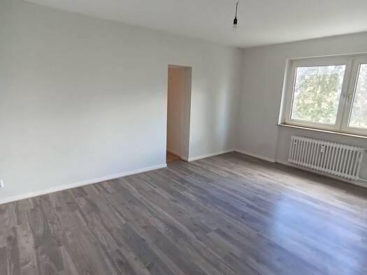 Wohnung zum Kauf 195.000 € 3 Zimmer 76 m² 1. Geschoss frei ab sofort Bischofsheim Maintal 63477