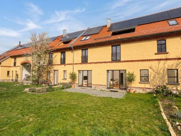 Reihenmittelhaus zum Kauf 360.000 € 6 Zimmer 235,5 m² 432,7 m² Grundstück Elstertrebnitz 04523