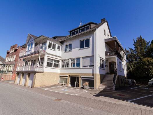 Mehrfamilienhaus zum Kauf 399.000 € 21 Zimmer 576 m² 932 m² Grundstück Bullay 56859