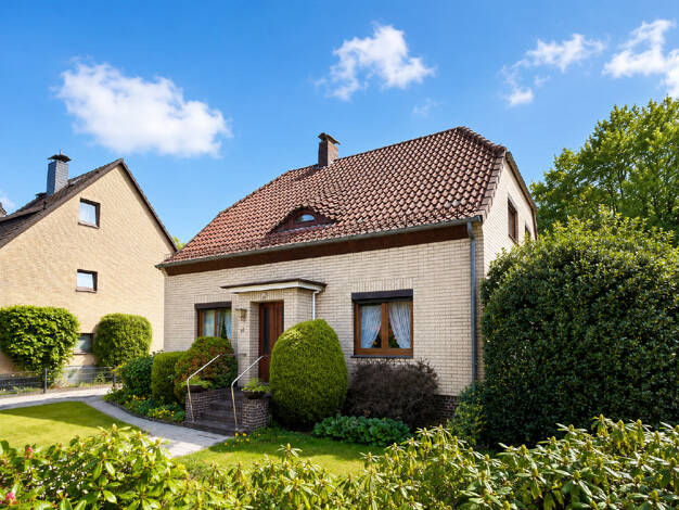 Einfamilienhaus zum Kauf 369.000 € 6 Zimmer 107 m² 1.963 m² Grundstück Burg-Grambke Nord 28719
