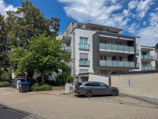 Wohnung zur Miete 1.250 € 3 Zimmer 100,8 m² frei ab 01.11.2026 Innenstadt Rosenheim 83022