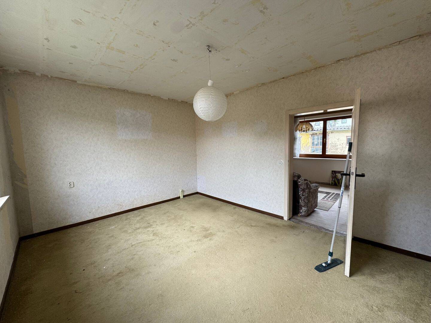 Immobilie in Drebach - ***VERKAUFT*** Geräumiges Einfamilienhaus mit viel Potential zwischen Weimar und Erfurt - Bild 2