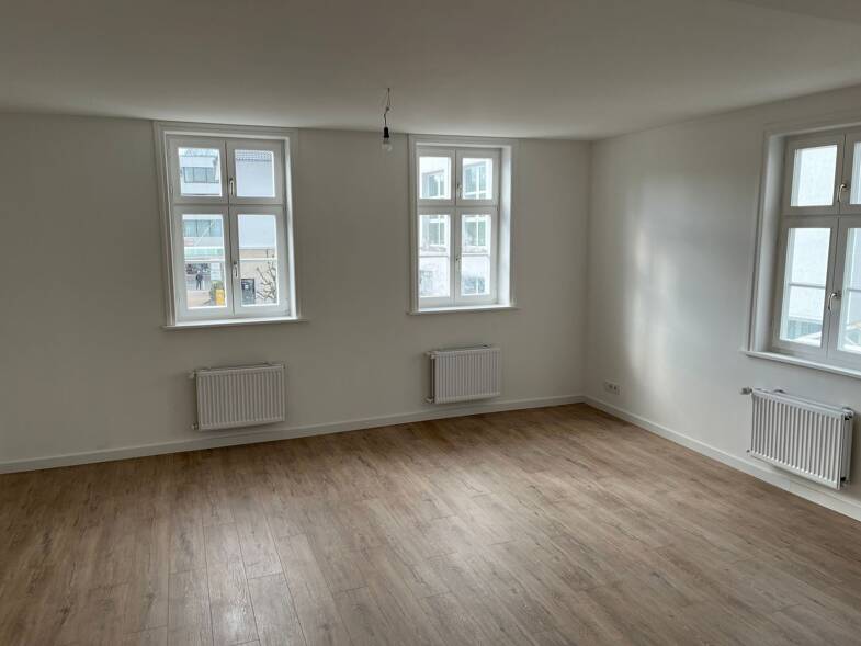 Wohnung zur Miete 595 € 3 Zimmer 105 m² Dachgeschoss, 1. Geschoss frei ab sofort Warstein Warstein 59581