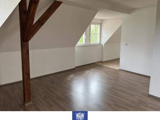 Wohnung zur Miete 359 € 2 Zimmer 59,8 m² Gröba Riesa 01591