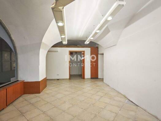 Laden zur Miete 17,34 € 1 Zimmer Lienz 9900