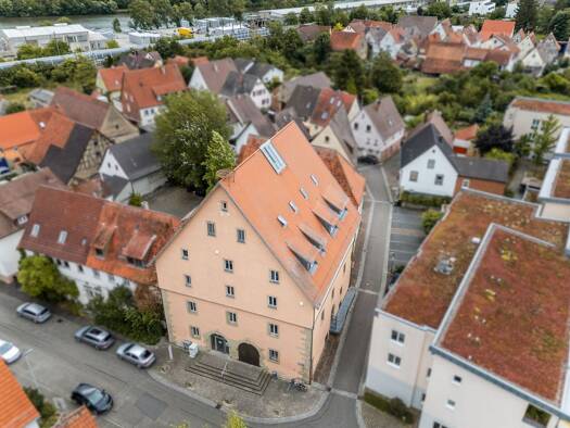 Wohnung zur Miete 1.110 € 3 Zimmer 88 m² Geschoss 2/3 frei ab sofort Kirchheim am Neckar 74366