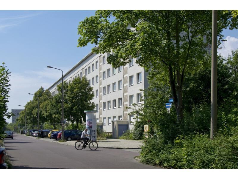 Wohnung zur Miete 353 € 2 Zimmer 50,9 m²<br/>Wohnfläche 3.<br/>Geschoss Harzgeroder Straße 34 Westliche Neustadt Halle (Saale) 06124