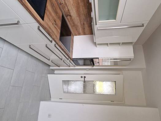 Wohnung zur Miete 720 € 3 Zimmer 62 m² Geschoss 2/3 frei ab sofort Treptower Straße 29 Innenstadt Neubrandenburg 17033
