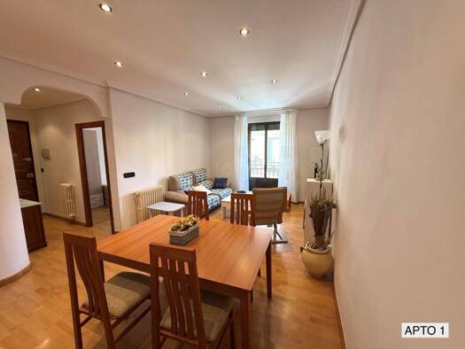 Haus zum Kauf 380.000 € 1 Zimmer 244 m² León 24003