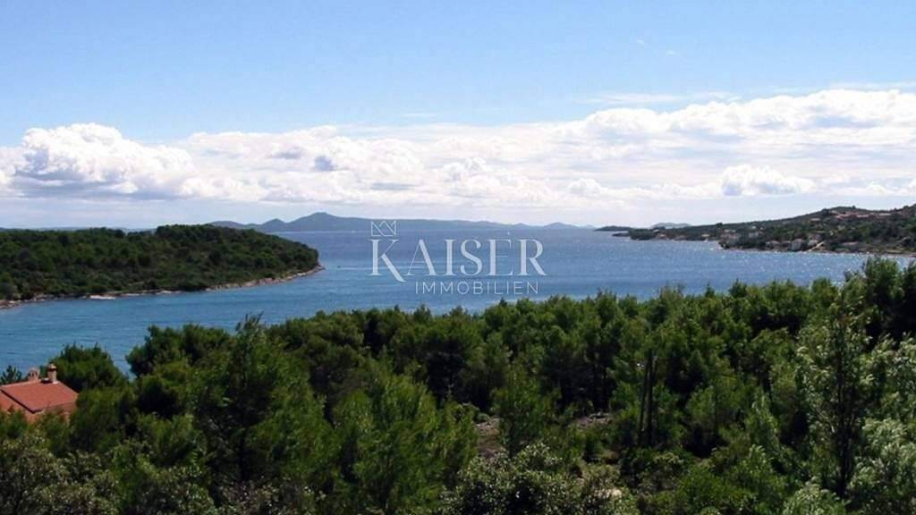 Land-/Forstwirtschaft zum Kauf 880.000 € Mali Iz, Zadar - Okolica Iz - Rava