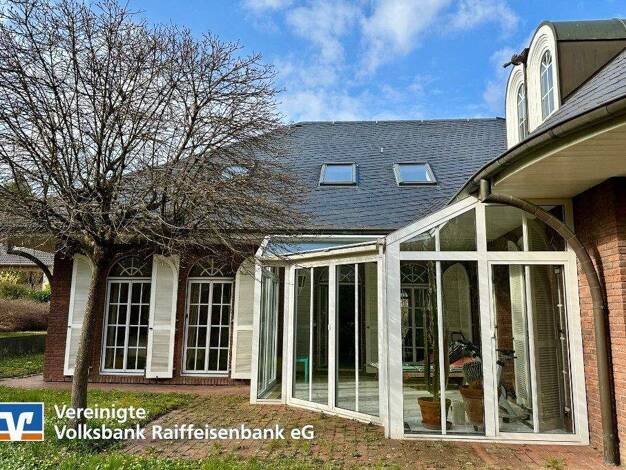 Einfamilienhaus zum Kauf 549.000 € 9 Zimmer 220 m² 725 m² Grundstück Kues Bernkastel-Kues 54470