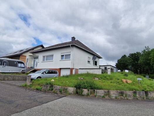 Haus zum Kauf 249.500 € 4 Zimmer 133 m² 830 m² Grundstück Benzweiler 55494