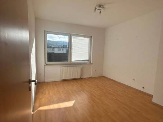 Wohnung zur Miete 470 € 2 Zimmer 49 m² Geschoss 5/5 frei ab sofort Schuchardstraße 31 Barmen Wuppertal 42275