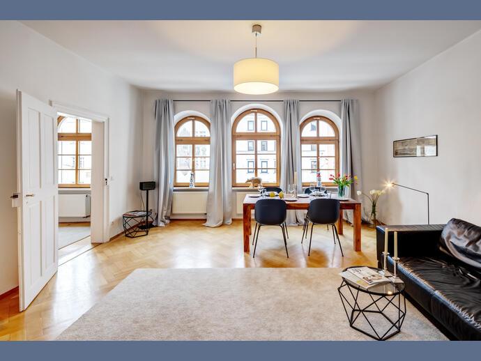 Wohnung zur Miete Wohnen auf Zeit 3.950 € 3,5 Zimmer 101 m²<br/>Wohnfläche Lehel München 80331