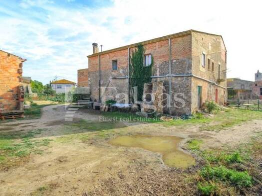 Acker-/Waldstück zum Kauf 470.000 € Peralada 17491