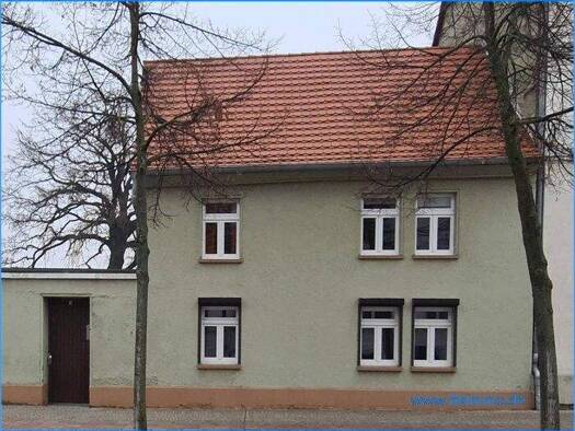 Einfamilienhaus zum Kauf 39.000 € 6 Zimmer 100 m² 182 m² Grundstück Köthen 06366