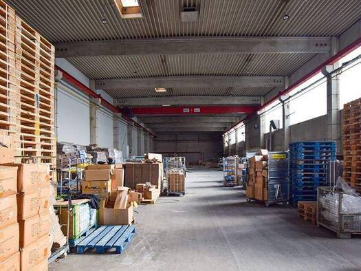 Lagerhalle zur Miete 5.320 € 1.520 m² Lagerfläche Sarstedt 31157