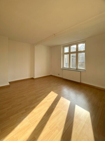 Wohnung zur Miete 700 € 3 Zimmer 87 m²<br/>Wohnfläche 2.<br/>Geschoss 28.11.2024<br/>Verfügbarkeit Jakobstraße 3 Altstadt Weimar 99423