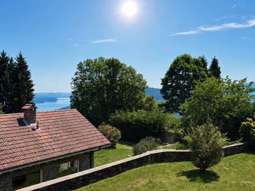 Einfamilienhaus zum Kauf 440.000 € 4 Zimmer 155 m² 3.140 m² Grundstück frei ab sofort Strada Provinciale per  Miazzina Lago Maggiore- Miazzina 28817