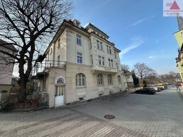 Haus zum Kauf 350.000 € 21 Zimmer 549 m² 820 m² Grundstück Wilkau-Haßlau 08112