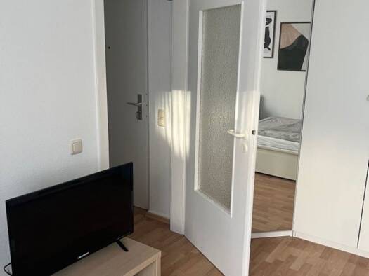 Wohnung zur Miete 680 € 1 Zimmer 32 m² frei ab sofort Neustadt-Süd Innenstadt 50674