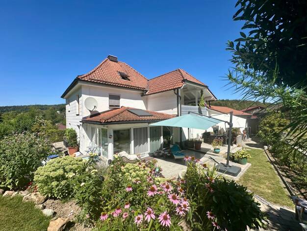 Einfamilienhaus zum Kauf provisionsfrei 475.000 € 6 Zimmer 193 m² 1.006 m² Grundstück Nammering Fürstenstein 94538