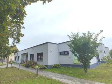 Wohnung zum Kauf 275.000 € 1 Zimmer 25 m² EG frei ab sofort Cottbus 03048