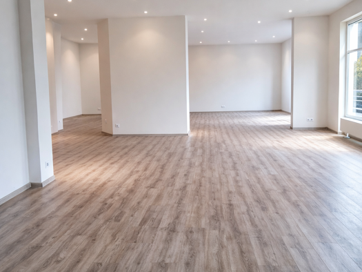 Verkaufsfläche zur Miete 4.200 € 300 m² Verkaufsfläche Max-Eyth-Weg . Großen-Linden Linden 35440