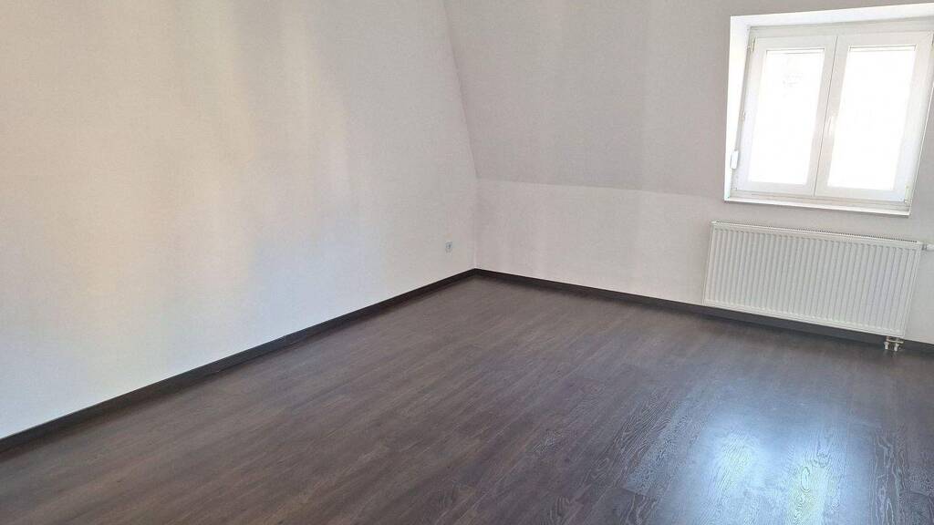 Wohnung zur Miete 990 € 3,5 Zimmer 77 m² 4. Geschoss frei ab sofort Welserstraße 32 Rennweg Nürnberg 90489