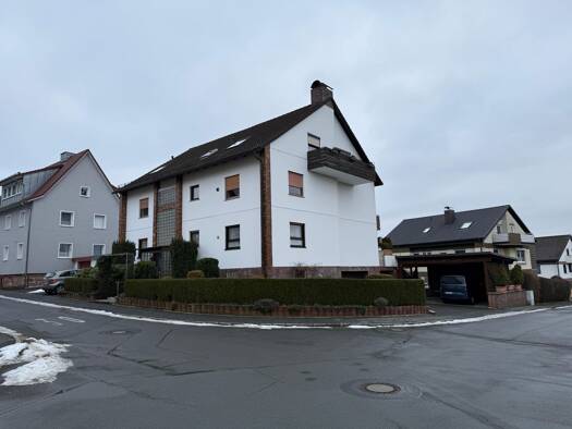 Wohnung zur Miete 840 € 4 Zimmer 120 m² Geschoss 1/3 frei ab sofort Metzdorf Kulmbach 95326