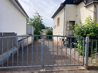 Außenstellplatz zur Miete 35 € Neunkirchen/Saar 66540