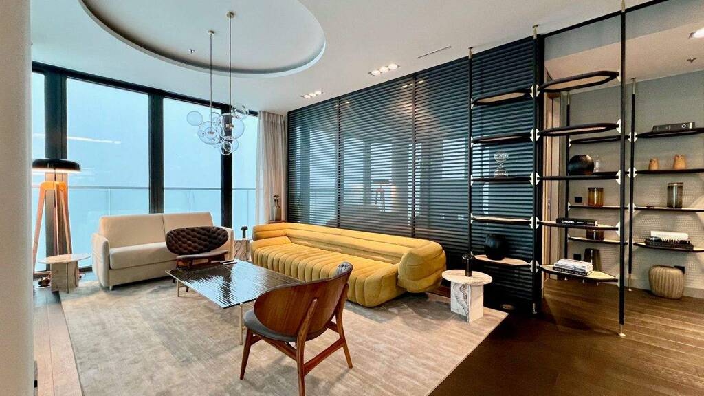 Wohnung zur Miete - Erstbezug 3.600 € 2 Zimmer 90 m² 44. Geschoss Gallus Frankfurt am Main 60327