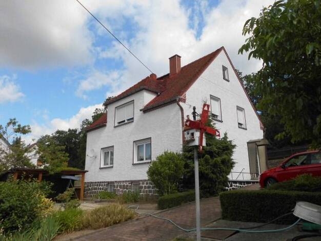 Einfamilienhaus zum Kauf 160.000 € 7 Zimmer 136 m² 1.259 m² Grundstück Hohburg Lossatal 04808