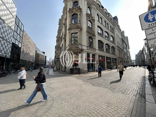 Ladenfläche zur Miete 4.900 € 132,9 m² Verkaufsfläche teilbar ab 62 m² Zentrum Leipzig 04109
