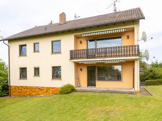 Mehrfamilienhaus zum Kauf 272.500 € 234 m² 1.408 m² Grundstück Mellrichstadt Mellrichstadt 97638