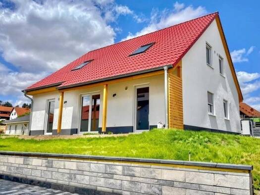 Einfamilienhaus zur Miete 1.950 € 4 Zimmer 185 m² 500 m² Grundstück frei ab sofort Gartenstraße Höringen 67724