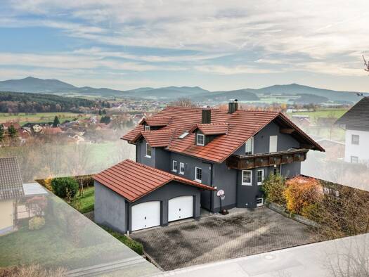 Mehrfamilienhaus zum Kauf 479.000 € 10 Zimmer 287,1 m² 828 m² Grundstück frei ab 01.01.2026 Dalking Weiding/Dalking 93495