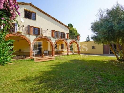 Villa zum Kauf 599.000 € 7 Zimmer 390 m² 1.059 m² Grundstück l'Armentera 17472