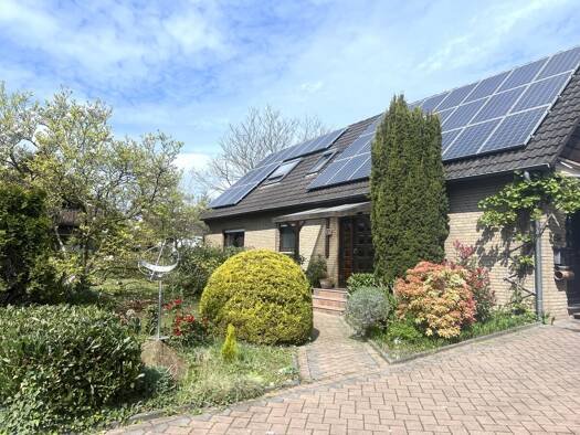 Einfamilienhaus zum Kauf 365.000 € 6 Zimmer 194 m² 1.049 m² Grundstück Lohne 49393