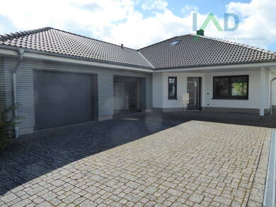 Bungalow zum Kauf - Neubau 680.000 € 9 Zimmer 225 m² 869 m² Grundstück Liesen Hallenberg / Liesen 59969