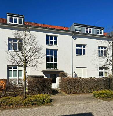 Wohnung zum Kauf 199.900 € 3 Zimmer 76 m² Dachgeschoss Heide Süd Halle 06120
