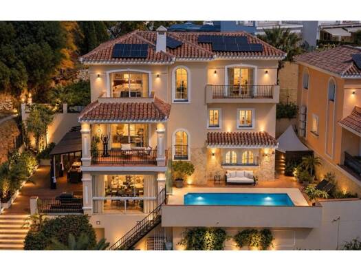 Villa zum Kauf 1.250.000 € 5 Zimmer 248 m² 505 m² Grundstück Fuengirola 29640